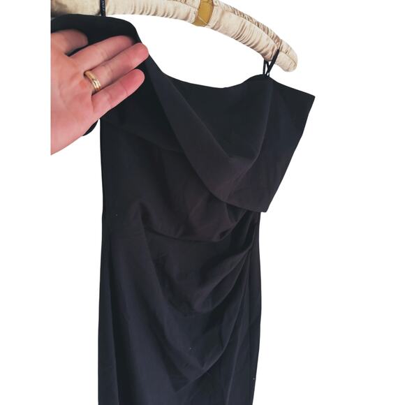 Vince Camuto Off Shoulder Popover Cocktail Dress Black Size 6 Elegant Event LBD - Picture 10 of 14